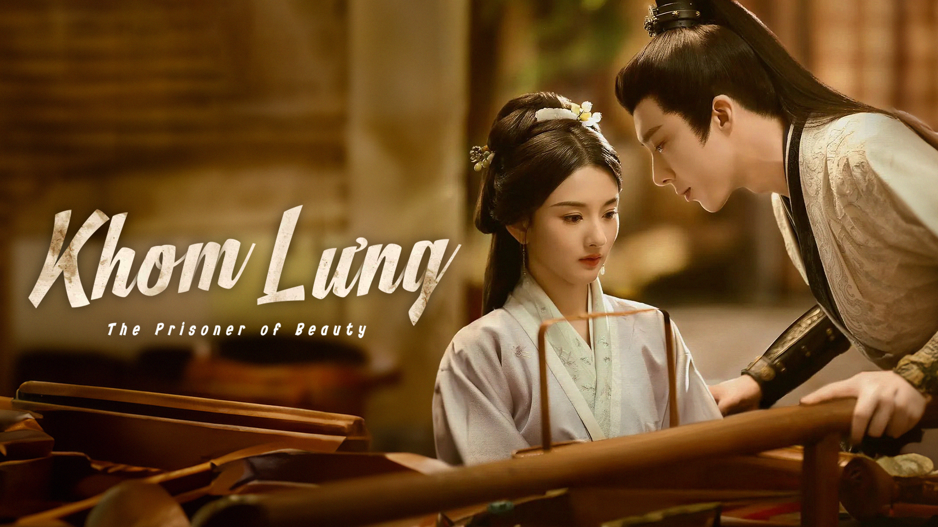 Poster phim Khom Lưng – The Prisoner of Beauty