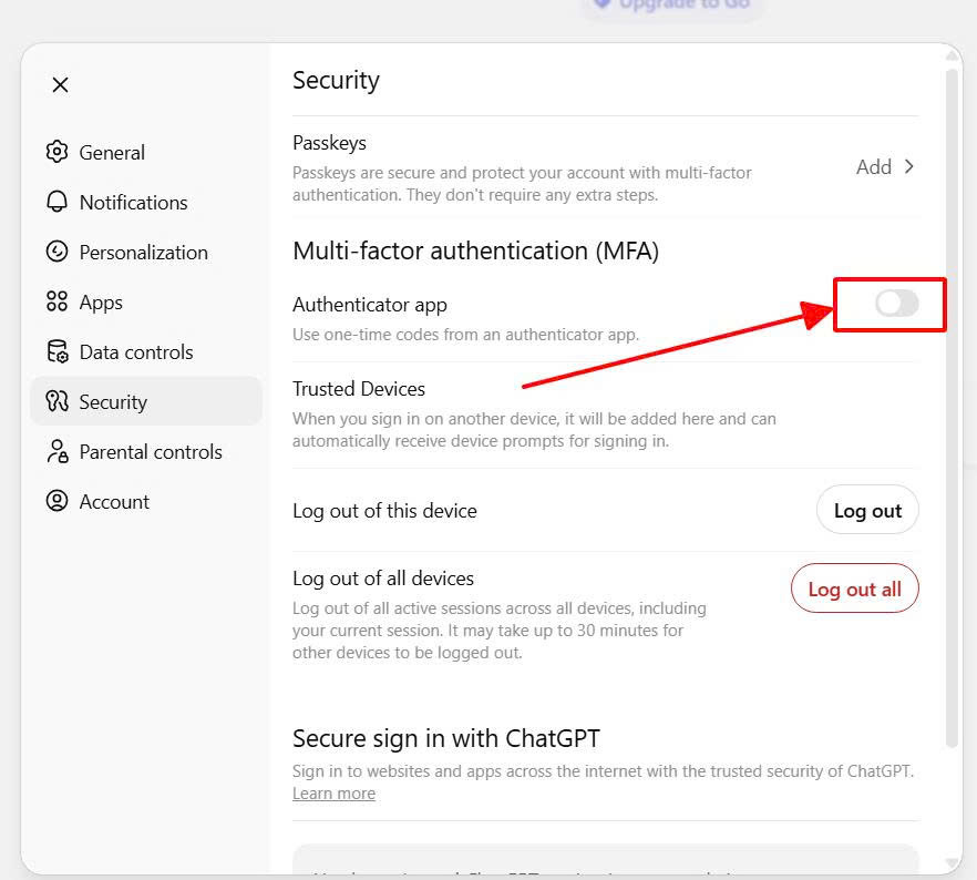 Mục Multi-factor authentication trong cài đặt Security với nút bật tắt được khoanh đỏ